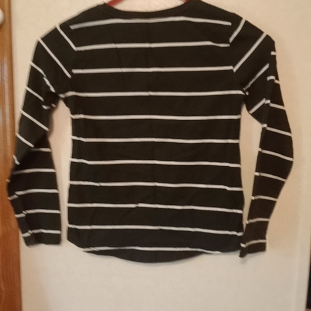 Girls long sleeve shirt,size med 7-8